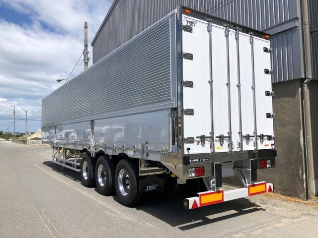 Others Gull Wing Trailer_2
