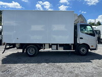 HINO Dutro Refrigerator & Freezer Truck 2KG-XZU710M 2021 136,341km_6