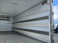 MITSUBISHI Fighter Refrigerator & Freezer Truck 2KG-FK61F 2018 495,000km_18