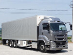Giga Refrigerator & Freezer Truck