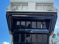 MITSUBISHI FUSO Canter Garbage Truck 2RG-FEAV0 2026 242km_18