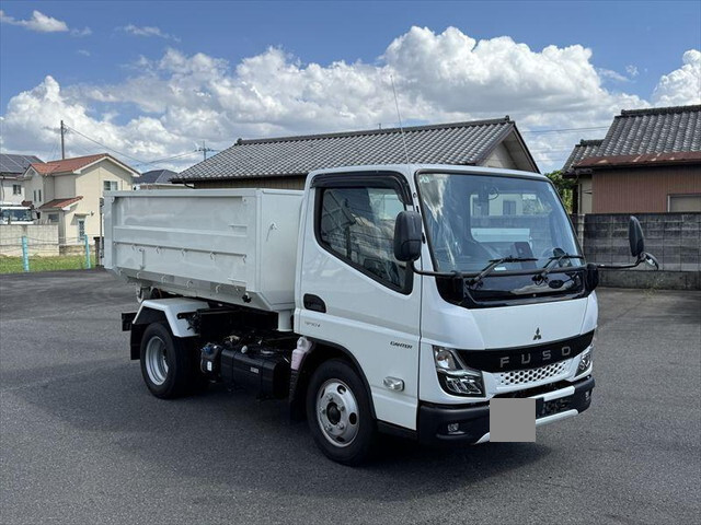 MITSUBISHI FUSO Canter Container Carrier Truck 2RG-FBAV0 2025 1,500km_1