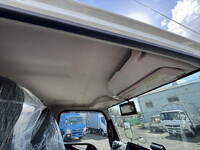 MITSUBISHI FUSO Canter Container Carrier Truck 2RG-FBAV0 2025 1,500km_18