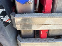 UD TRUCKS Quon Dump QKG-CW5XL 2012 679,000km_13