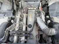 ISUZU Giga Trailer Head QKG-EXD52AD 2014 725,000km_24