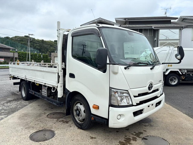 TOYOTA Toyoace Flat Body 2KG-XZU710 2021 261,621km