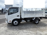 TOYOTA Dyna Dump TKG-XZU630D 2016 91,200km_2