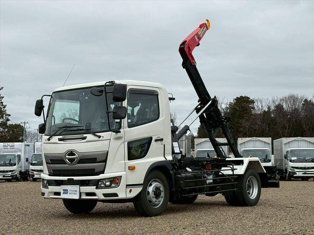 HINO Ranger Container Carrier Truck 2PG-FJ2ACA 2026 1,000km_1