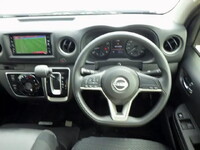 NISSAN Caravan Micro Bus 3BF-DS4E26 2024 10,000km_21