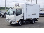 Dutro Refrigerator & Freezer Truck