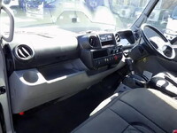 HINO Dutro Covered Wing TPG-XZU645M 2018 41,000km_33