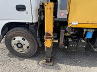 ISUZU Elf Cherry Picker SKG-NKR85AN 2011 305,000km_15
