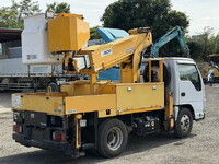 ISUZU Elf Cherry Picker SKG-NKR85AN 2011 305,000km_3
