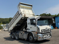 UD TRUCKS Quon Dump QKG-CW5XL 2015 616,000km_1