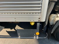 ISUZU Elf Aluminum Van TRG-NPR85AN 2016 492,000km_32