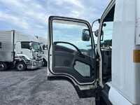 ISUZU Forward Aluminum Wing TKG-FRR90T2 2015 257,000km_11