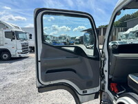 MITSUBISHI FUSO Canter Truck (With 4 Steps Of Cranes) TPG-FEB50 2018 780,000km_11