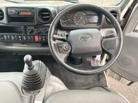 TOYOTA Toyoace Double Cab 2RG-XZU605 2020 8,078km_18