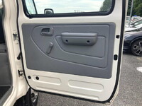 TOYOTA Toyoace Double Cab 2RG-XZU605 2020 8,078km_26