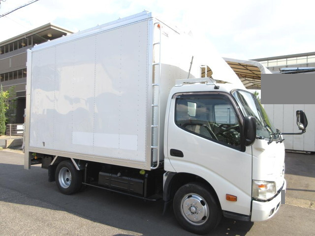 HINO Dutro Panel Van TKG-XZU645M 2016 178,000km_1