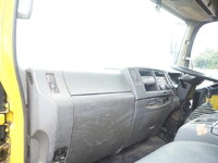 ISUZU Forward Tank Lorry TKG-FRR90S2 2015 356,581km_35