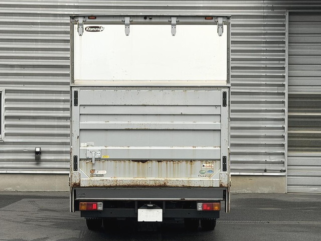 Dyna Aluminum Van_2