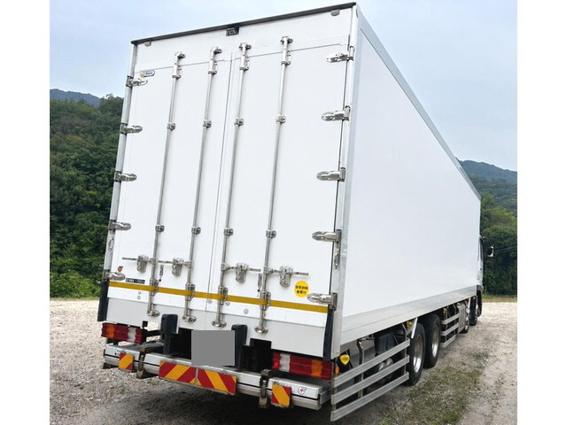Super Great Refrigerator & Freezer Truck_1