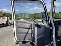 ISUZU Elf Flat Body TRG-NMR85AR 2017 260,979km_28