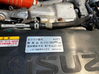 ISUZU Elf Aluminum Van 2RG-NPR88N 2020 137,239km_34
