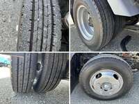 ISUZU Elf Bottle Van TRG-NJR85AN 2017 155,040km_10