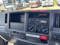 ISUZU Elf Bottle Van TRG-NJR85AN 2017 155,040km_34