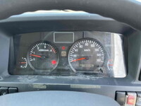 ISUZU Elf Bottle Van TRG-NJR85AN 2017 155,040km_35