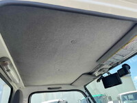 ISUZU Elf Bottle Van TRG-NJR85AN 2017 155,040km_38