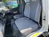 ISUZU Elf Bottle Van TRG-NJR85AN 2017 155,040km_39