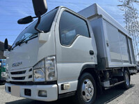 ISUZU Elf Bottle Van TRG-NJR85AN 2017 155,040km_3