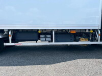 ISUZU Forward Refrigerator & Freezer Truck 2PG-FRR90S2 2021 207,504km_15