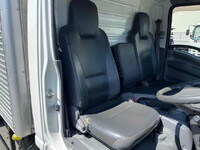 ISUZU Elf Aluminum Van TRG-NLR85N 2016 142,930km_34