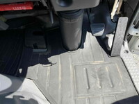 ISUZU Elf Aluminum Van TRG-NLR85N 2016 142,930km_39