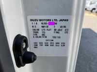 ISUZU Elf Aluminum Van TRG-NLR85N 2016 142,930km_6