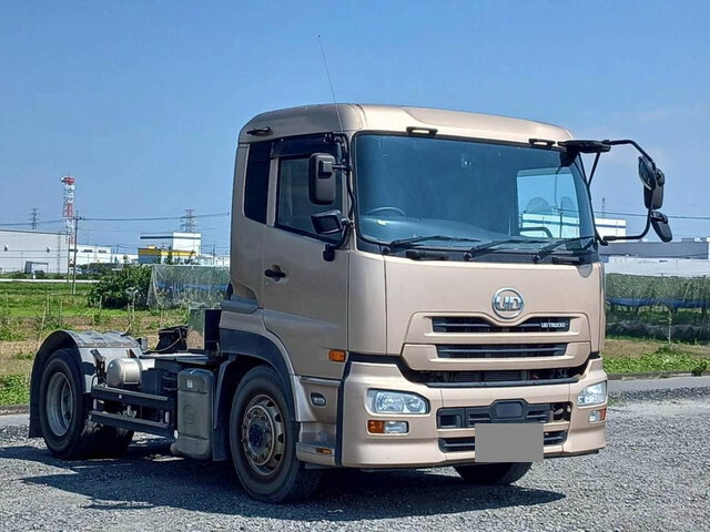 UD TRUCKS Quon Trailer Head QPG-GK5XAD 2018 586,000km_1
