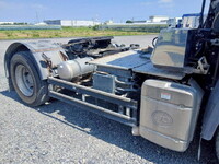 UD TRUCKS Quon Trailer Head QPG-GK5XAD 2018 586,000km_9
