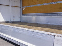 UD TRUCKS Quon Aluminum Wing 2RG-CG5FA 2023 174,000km_26