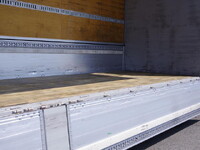 UD TRUCKS Quon Aluminum Wing 2RG-CG5FA 2023 174,000km_27