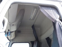 UD TRUCKS Quon Aluminum Wing 2RG-CG5FA 2023 174,000km_33