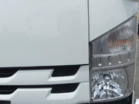 ISUZU Forward Refrigerator & Freezer Truck LKG-FTR90T2 2017 185,000km_5