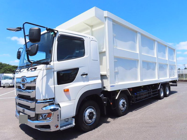 Profia Chipper Truck_1