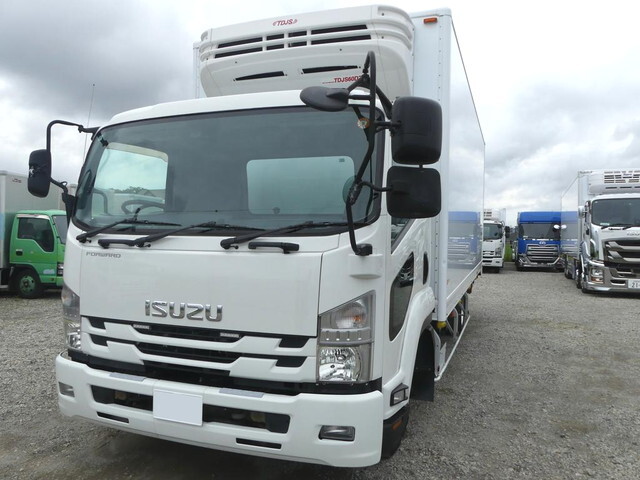 Forward Refrigerator & Freezer Truck_1