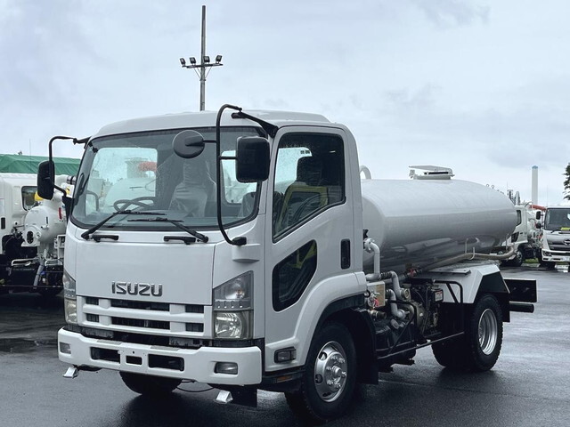 ISUZU Forward Sprinkler Truck SKG-FRR90S1 2011 61,000km_1