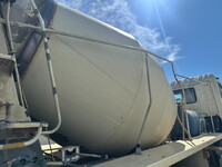 UD TRUCKS Quon Mixer Truck QKG-CW5XL 2014 159,000km_2