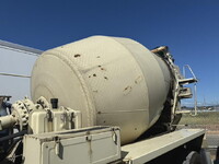 UD TRUCKS Quon Mixer Truck QKG-CW5XL 2014 159,000km_7